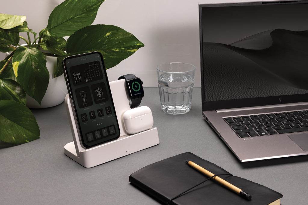 Joltz RCS recycled plastic dual 15W charger with iWatch slot