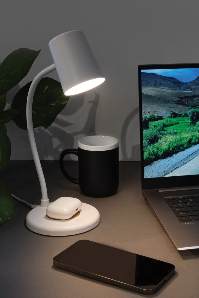 Zenara RCS recycled plastic and cork 15W wireless desk lamp