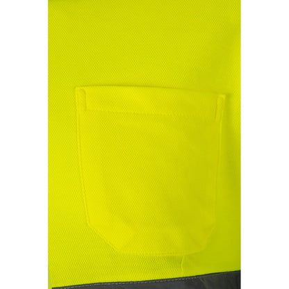 VL PLUTO LARGE promotional polo shirt in green/yellow (detail view) with custom logo branding