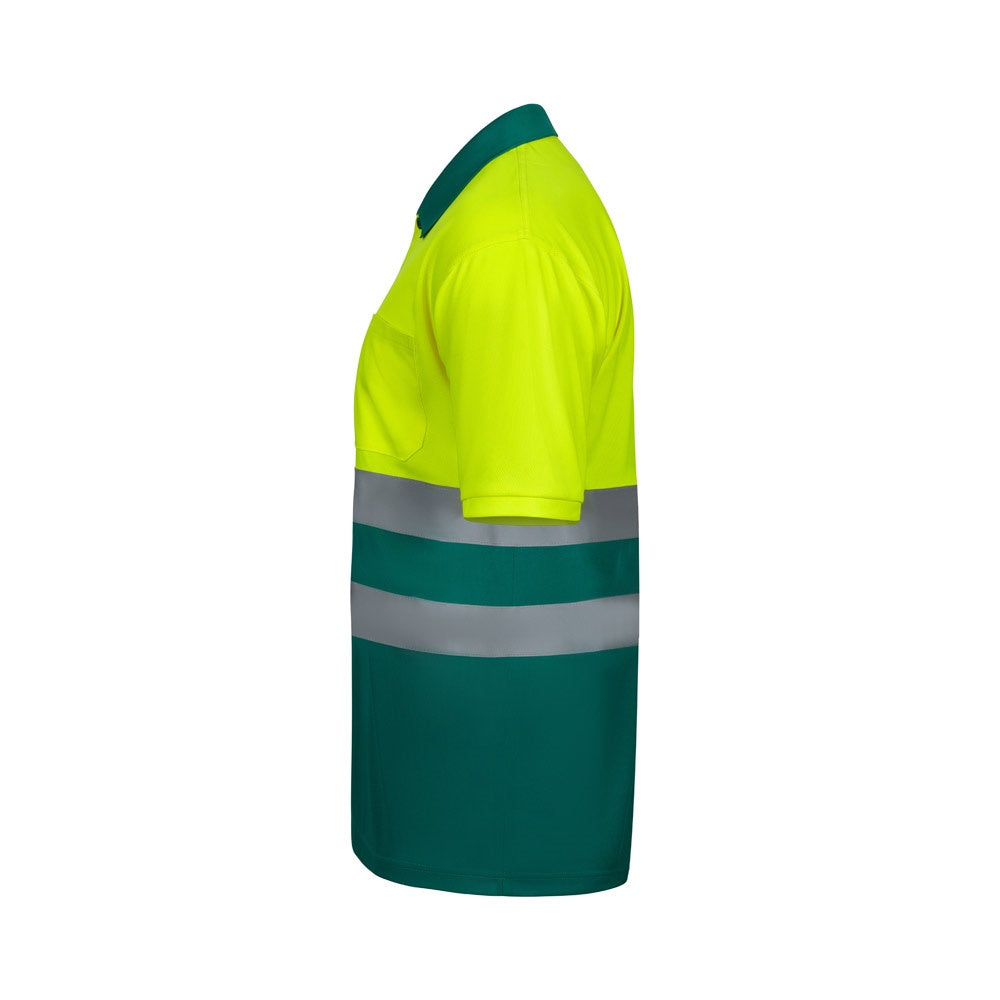 VL FORTUNA promotional polo shirt in green/yellow (detail view) with custom logo branding
