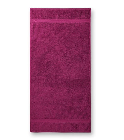 MALFINI TOWEL 450 Unisex towel in fuchsia red - promotional clothing printed with your company logo