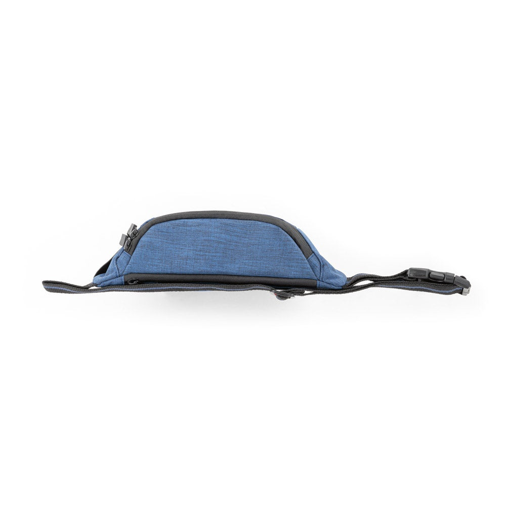 MUZEUL promotional travel bag in blue (detail view) with custom logo branding