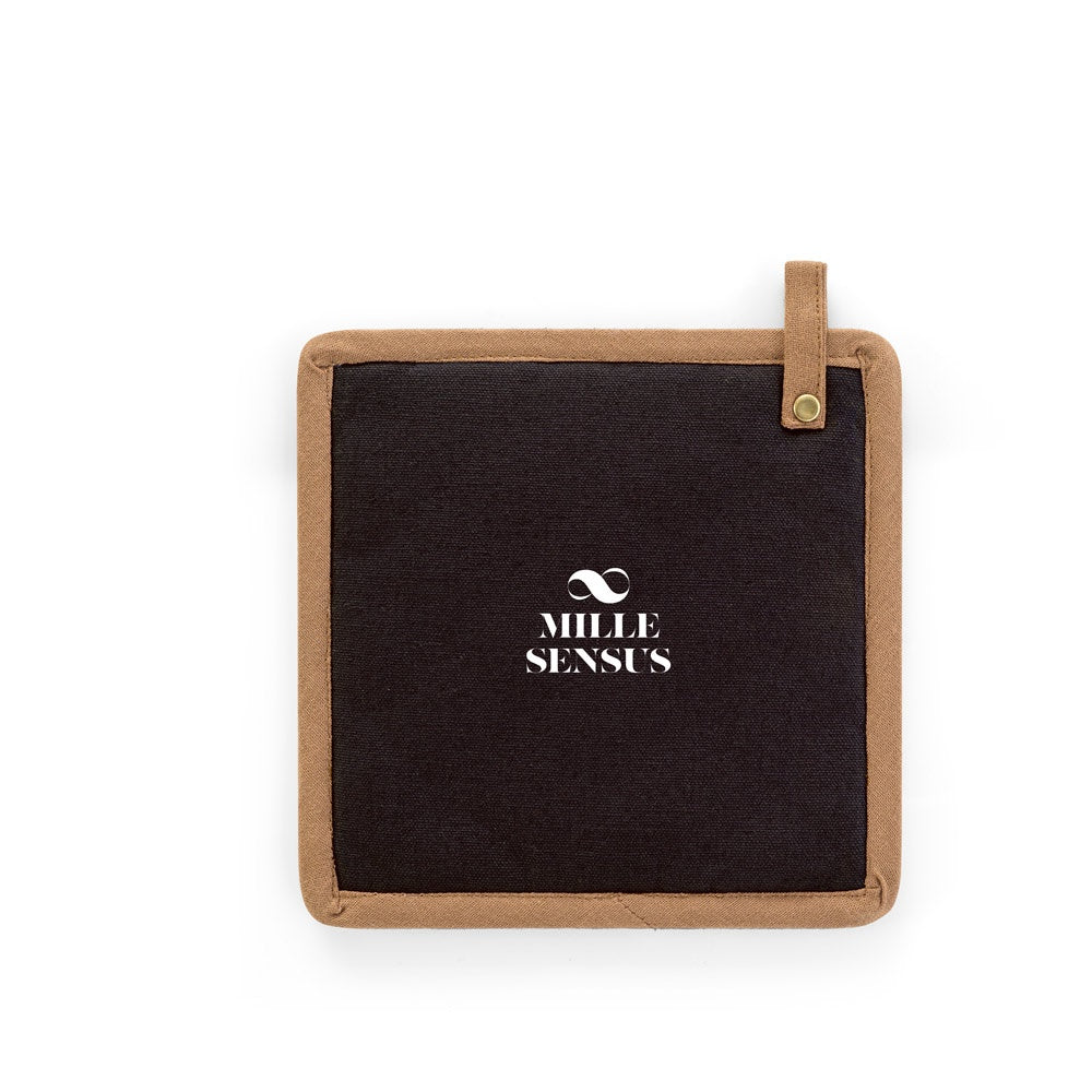 CLOVES promotional kitchen accessory (complete set view) with custom logo branding
