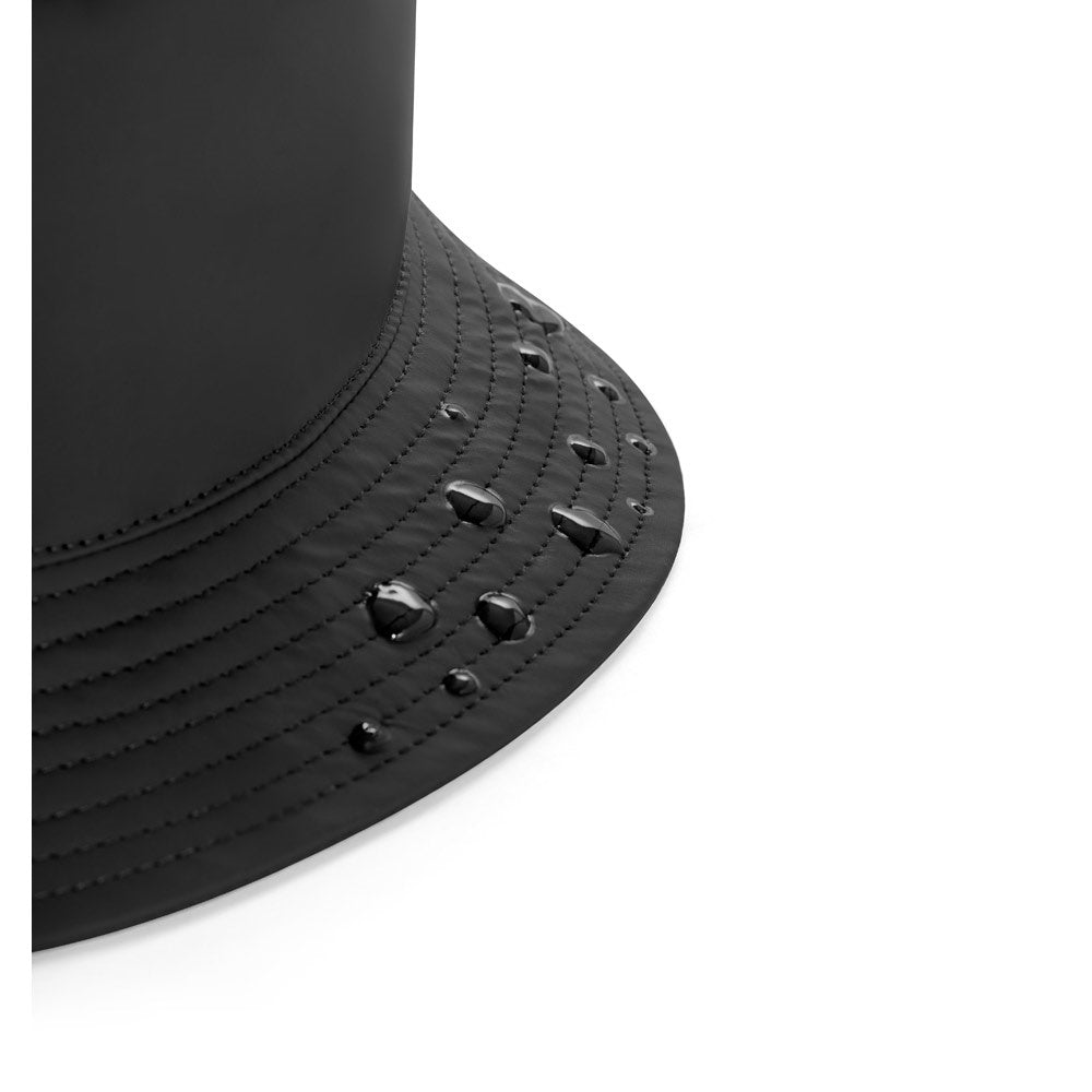 MASON promotional hat in black (detail view) with custom logo branding