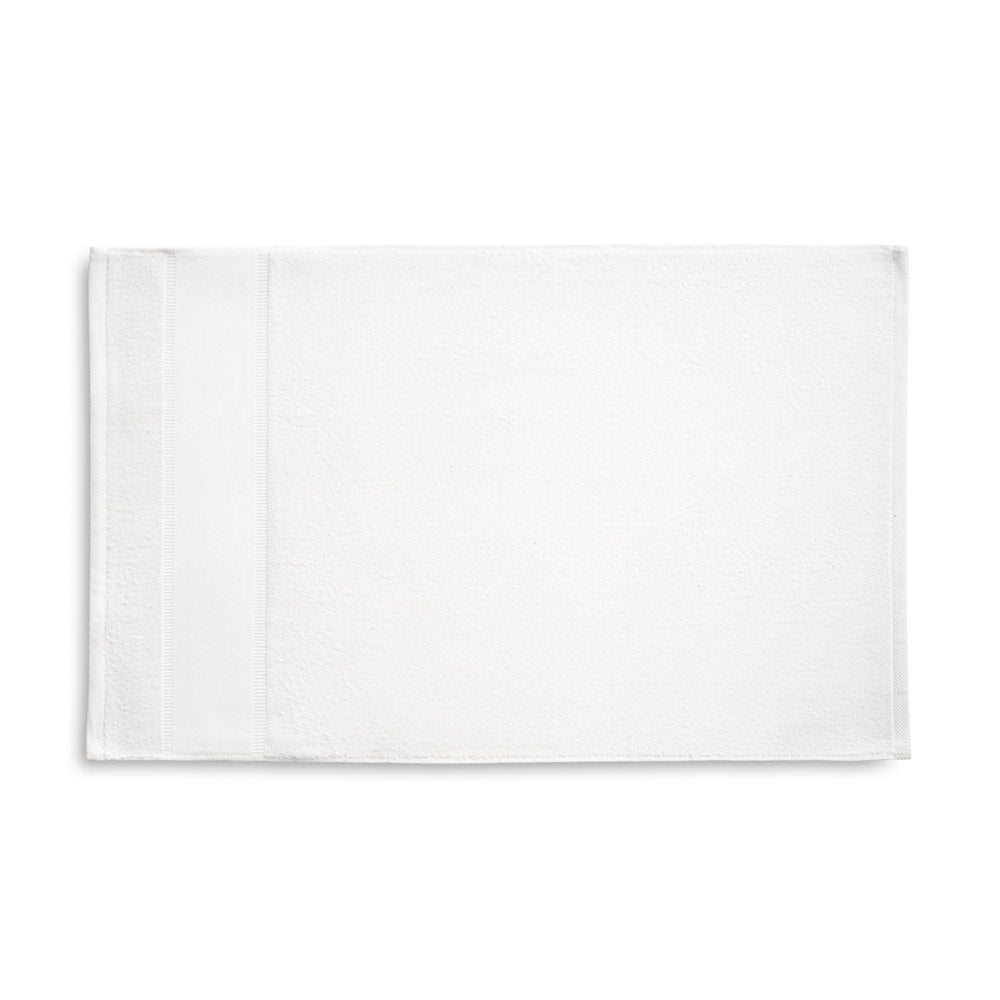 GEHRIG promotional towel in white (detail view) with custom logo branding