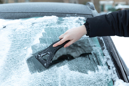 Polard RCS certified recycled plastic 3-in-1 ice scraper