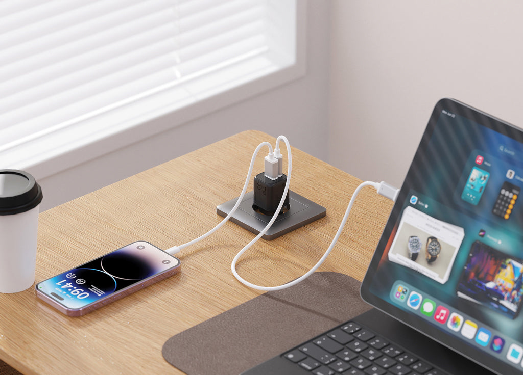 Urban Vitamin Monterey RCS recycled plastic 20W GAN charger
