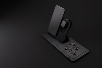 Swiss Peak 3 in 1 RCS recycled PU wireless charger desk tray