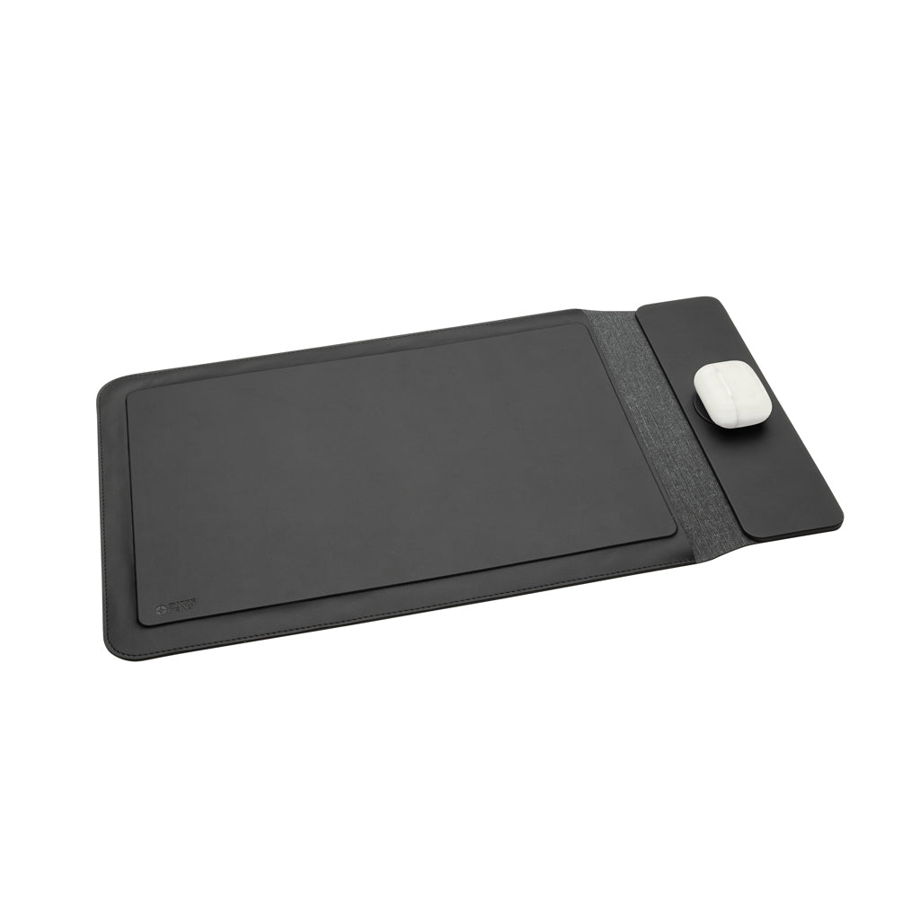 Swiss Peak 15W magnetic charging laptop sleeve 14-15,6'