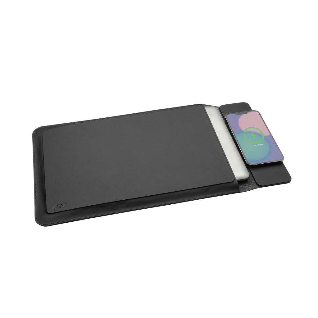Swiss Peak 15W magnetic charging laptop sleeve 14-15,6'