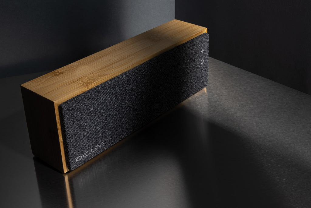 Wynn 10W bamboo wireless speaker