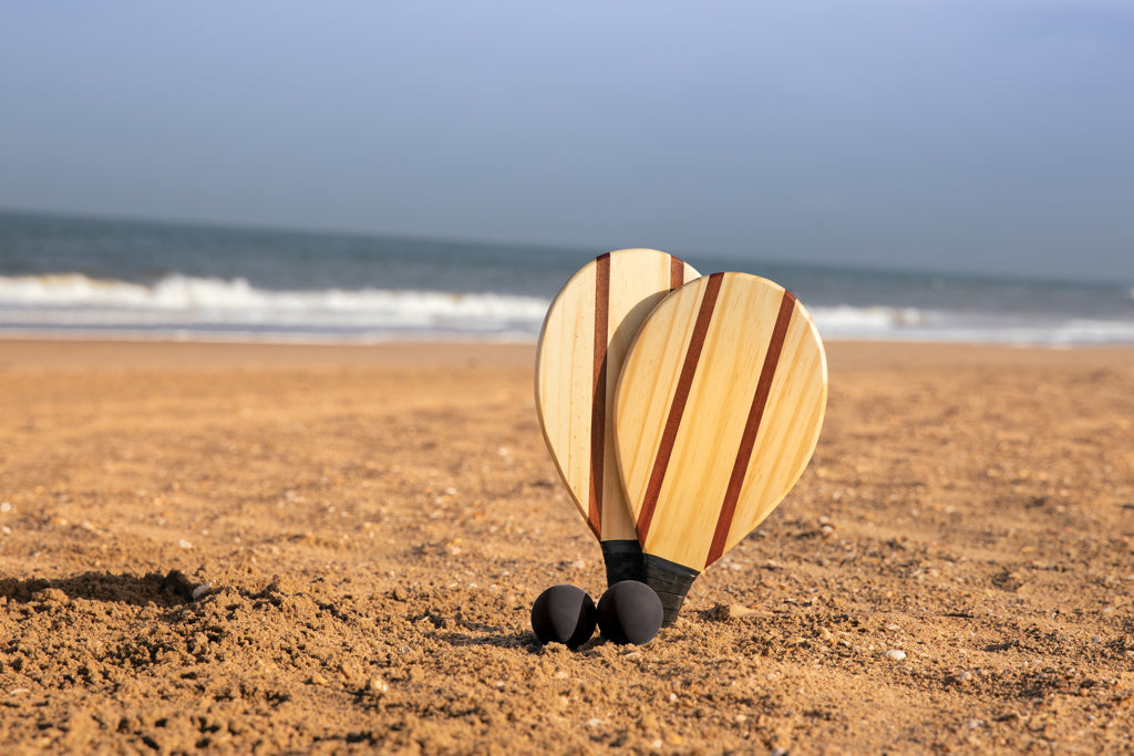 Wooden frescobol tennis set
