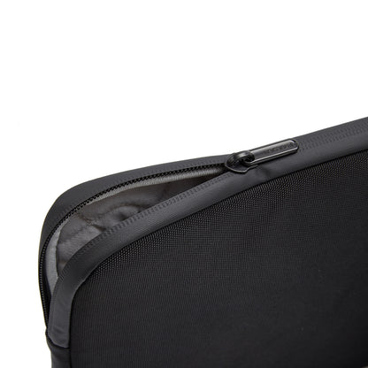 XD Design 14' Laptop Sleeve