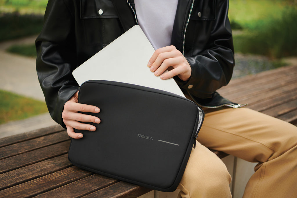 XD Design 16' Laptop Sleeve