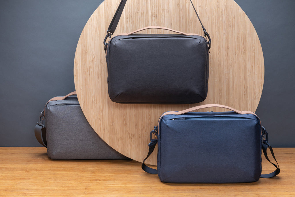 Impact AWARE™ 300D two tone deluxe 15.6' laptop bag