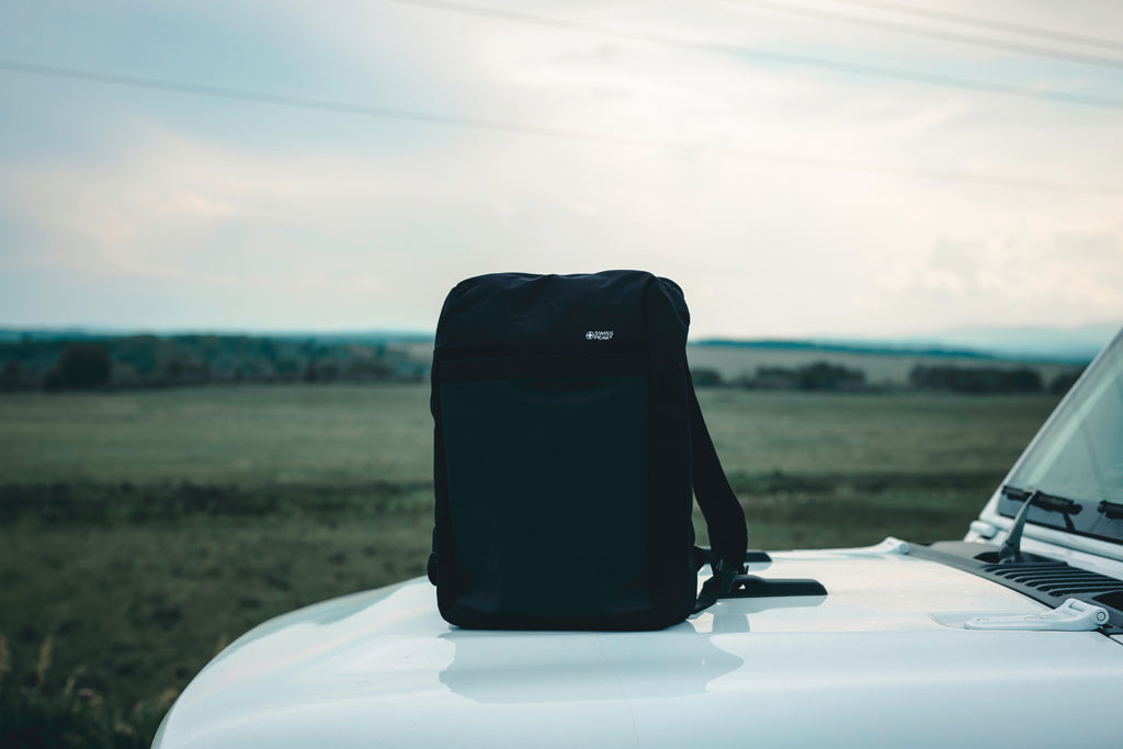 Swiss Peak 15' anti-theft RFID & USB backpack PVC free