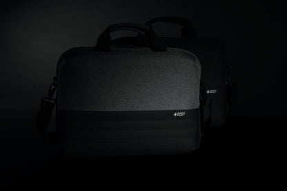 Swiss Peak AWARE™ RFID 15.6'' laptop bag