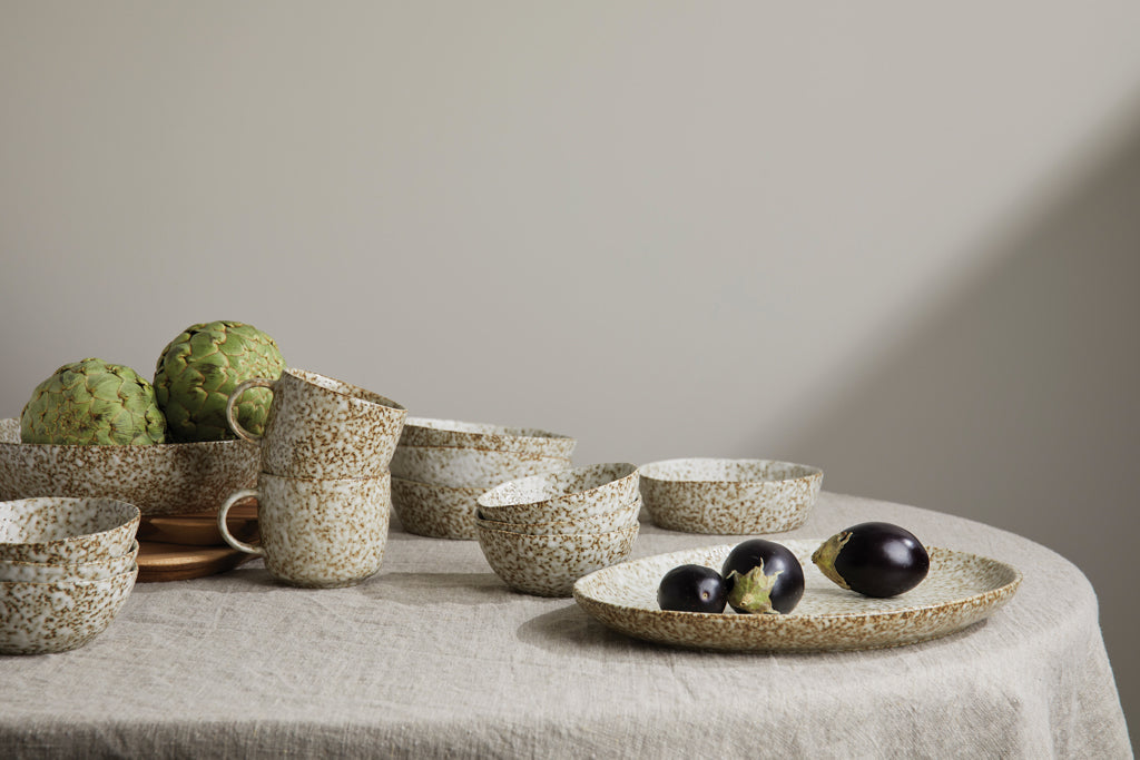 VINGA Nuvem serving plate