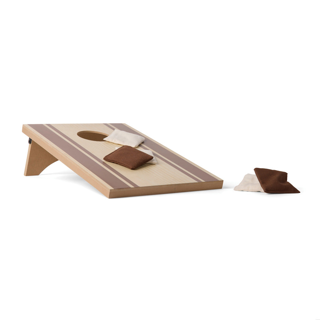 VINGA Cornhole game
