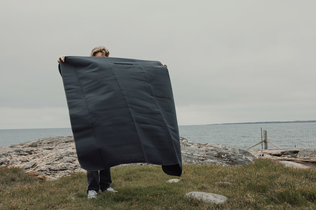 VINGA Baltimore RCS picnic blanket