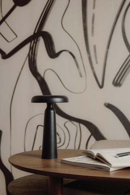 VINGA Avery RCS table lamp