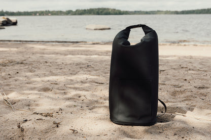 VINGA Baltimore RCS Roll-top cooler bag