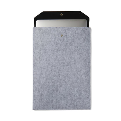 VINGA Albon GRS recycled felt 17' laptop sleeve