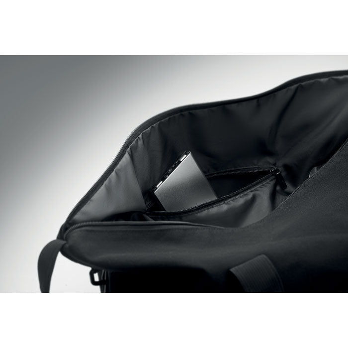 KOPER TOTE – Wochenendtasche aus recyceltem Material