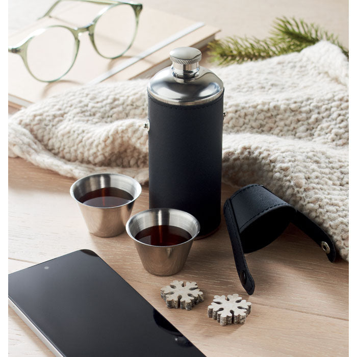COCOON - Hip flask with shot cups