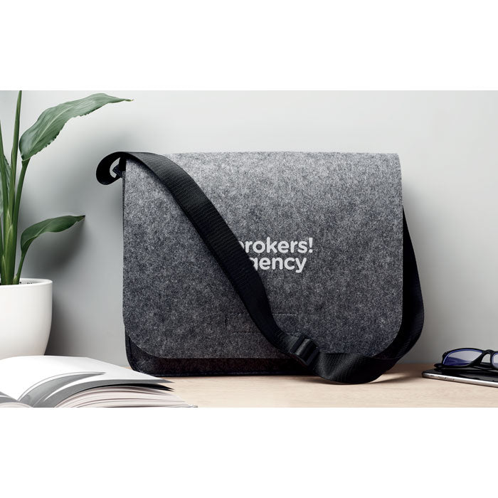BAGLO - Sac ordinateur portable en feutre RPET